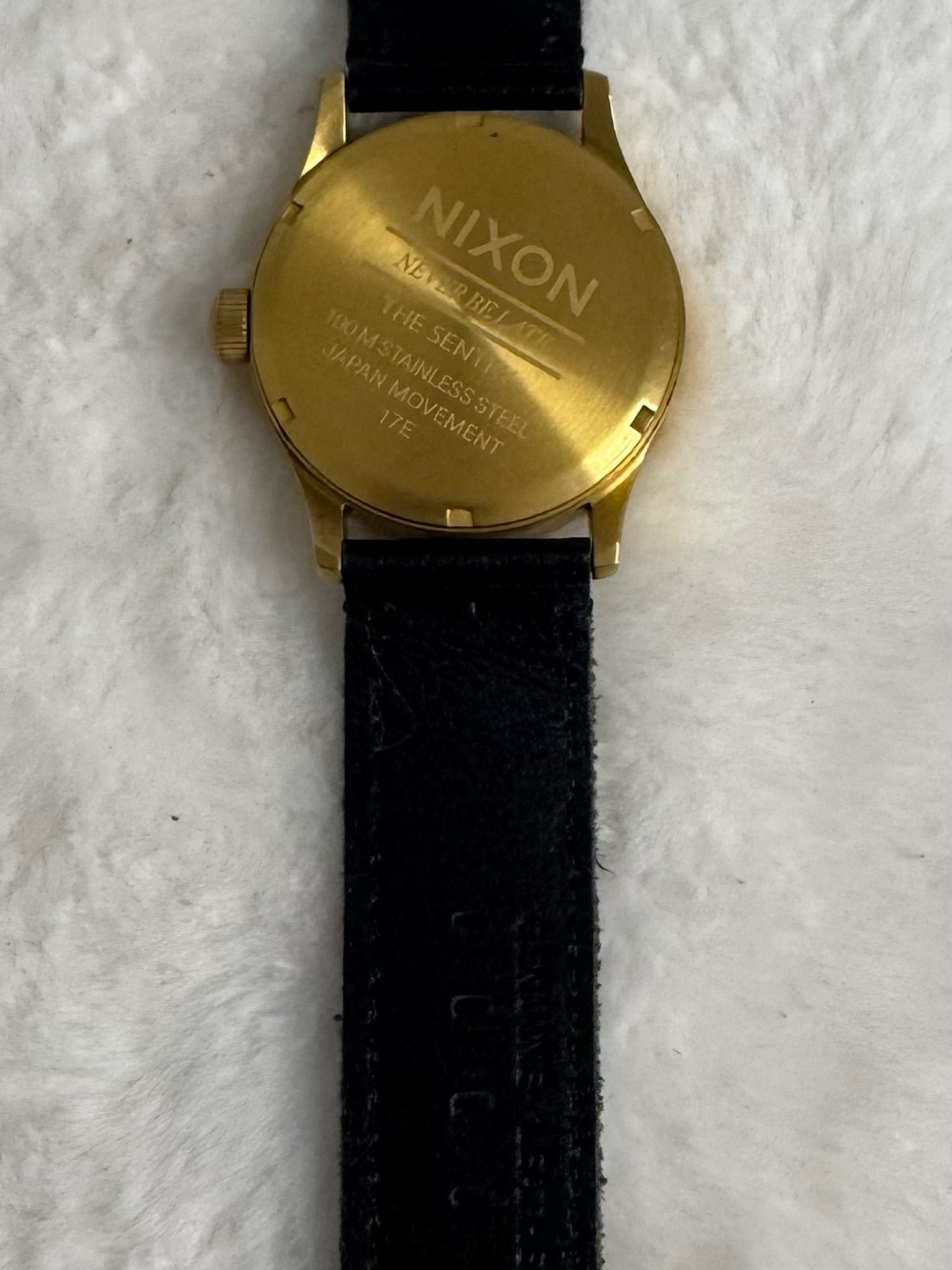 Nixon Gold-Tone Case Watch with Black Leather Strap Men’s - Picture 4 of 10